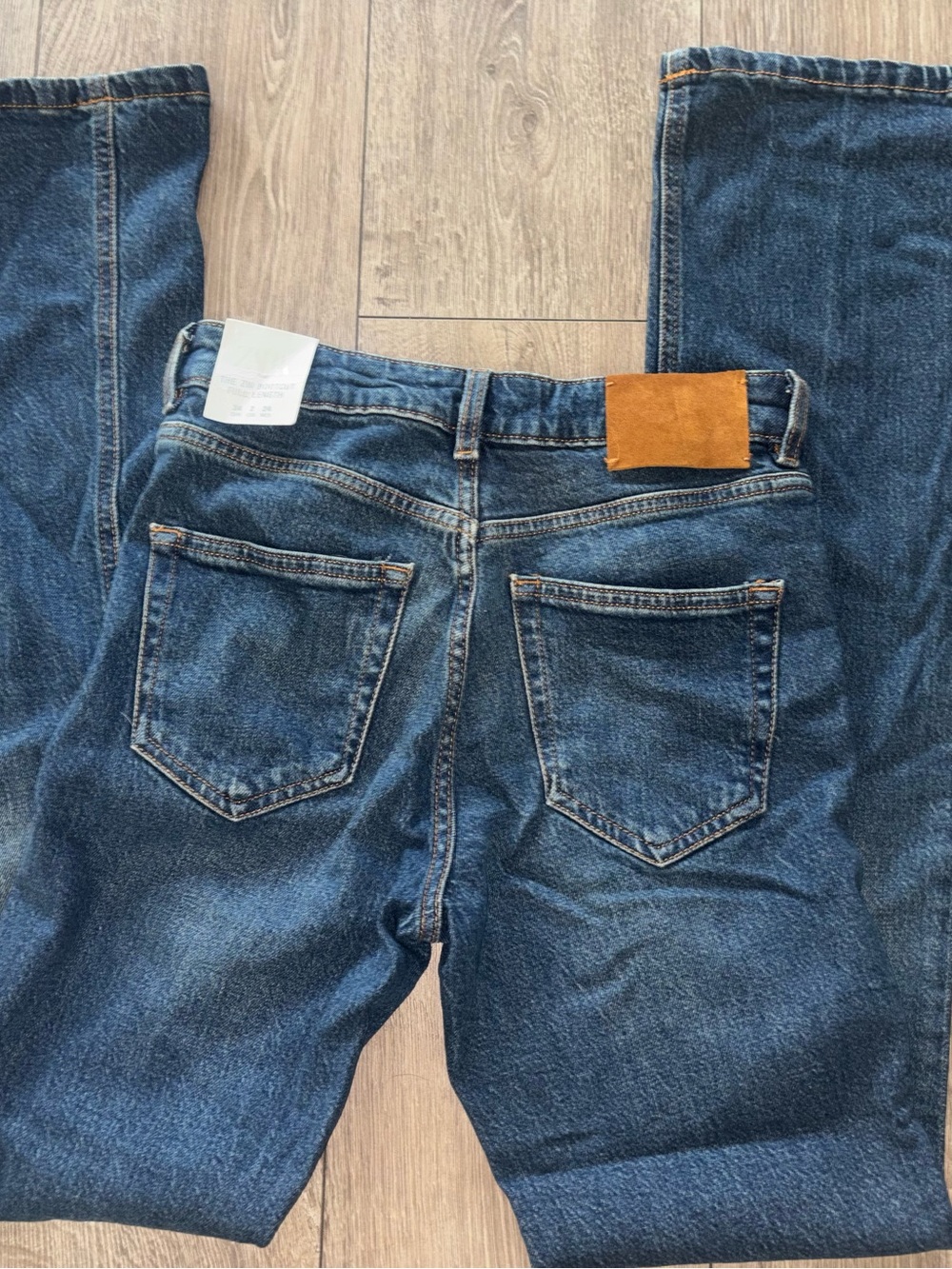 Zara NWT Dark Wash Bootcut Flare Jeans Size 2 - Picture 5 of 5
